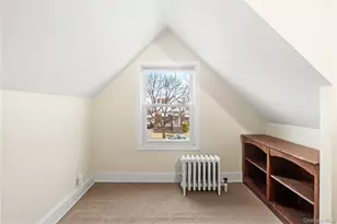 56-43 195th St, Fresh Meadows, NY 11365 - Photo 20