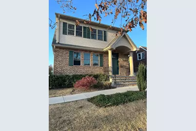 60 Arlington Street #2nd Floor, Mineola, NY 11501 - Photo 2