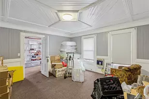 250 Main Rd, Riverhead, NY 11901 - Photo 14