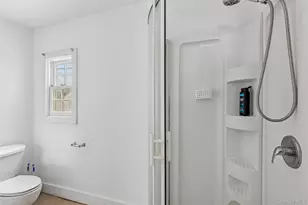 250 Main Rd, Riverhead, NY 11901 - Photo 12