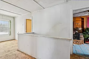 250 Main Rd, Riverhead, NY 11901 - Photo 20