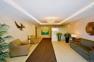 1296 Midland Avenue #5G, Yonkers, NY 10704 - Photo 4