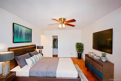 1296 Midland Avenue #5G, Yonkers, NY 10704 - Photo 8