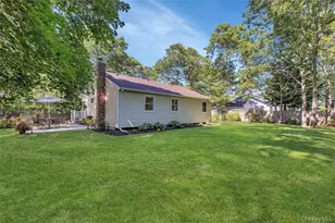 38 Woodridge Rd, Hampton Bays, NY 11946 - Photo 22