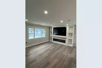 4 Glen Court, Poughkeepsie, NY 12603 - Photo 6