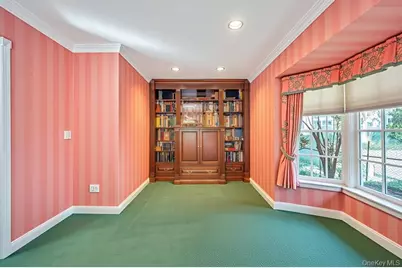 22 Bayside Drive, Great Neck, NY 11023 - Photo 6