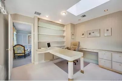 22 Bayside Drive, Great Neck, NY 11023 - Photo 18