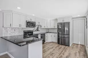 19 Osborne Ave, Mount Sinai, NY 11766 - Photo 14