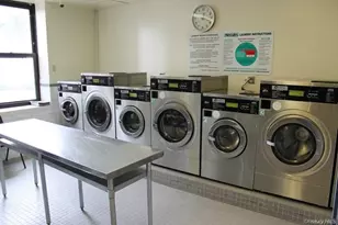 23 Water Grant St, Yonkers, NY 10701 - Photo 28