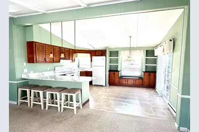 16 Village Circle E, Manorville, NY 11949 - Photo 4