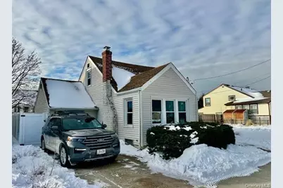 9 Hamilton Avenue, Island Park, NY 11558 - Photo 4