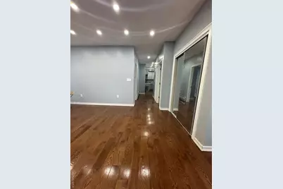 14-29 Pearl Street, Far Rockaway, NY 11691 - Photo 8