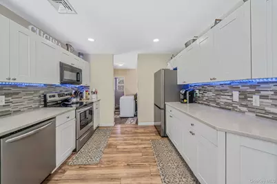 49 Flamingo Road, Rocky Point, NY 11778 - Photo 6