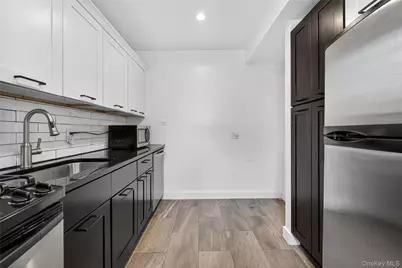 170-06 Crocheron Avenue #3E, Flushing, NY 11358 - Photo 14