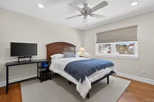 211 Barton Ave, Melville, NY 11747 - Photo 24