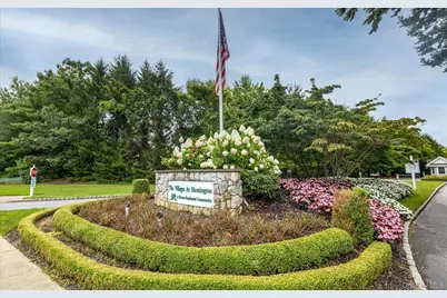 211 Barton Avenue, Melville, NY 11747 - Photo 2