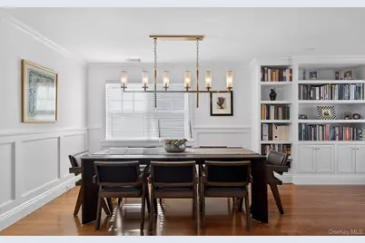 211 Barton Avenue, Melville, NY 11747 - Photo 16