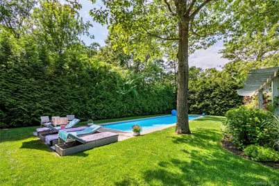 87 Washington Heights Avenue, Hampton Bays, NY 11946 - Photo 34