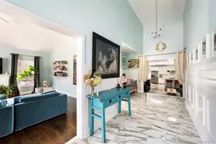 87 Washington Heights Ave, Hampton Bays, NY 11946 - Photo 6