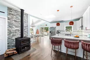 87 Washington Heights Ave, Hampton Bays, NY 11946 - Photo 10