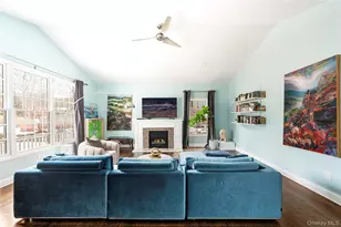 87 Washington Heights Ave, Hampton Bays, NY 11946 - Photo 8