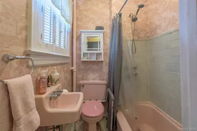 221-72 91st Avenue, Queens Village, NY 11428 - Photo 14