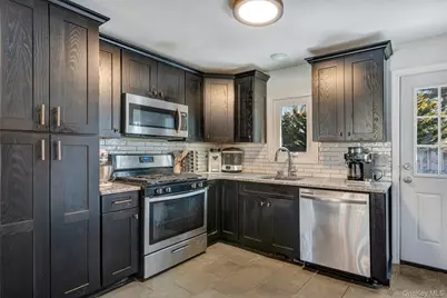 35 Kenwood Avenue, Massapequa, NY 11758 - Photo 8