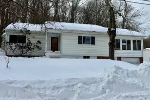 7 Christopher Ave, Highland, NY 12528 - Photo 4