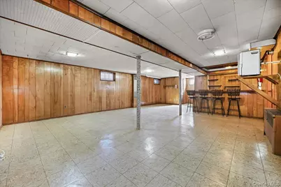 26 Terrace Avenue, Floral Park, NY 11001 - Photo 32