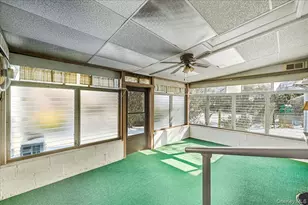 26 Terrace Ave, Floral Park, NY 11001 - Photo 36