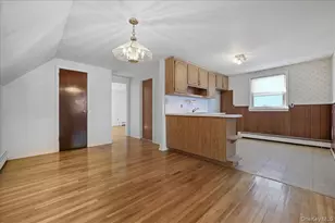 26 Terrace Ave, Floral Park, NY 11001 - Photo 8