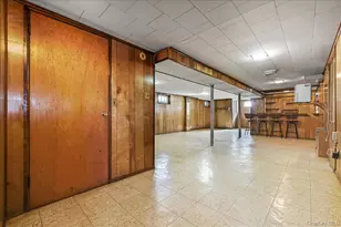 26 Terrace Ave, Floral Park, NY 11001 - Photo 28