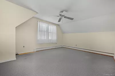 26 Terrace Avenue, Floral Park, NY 11001 - Photo 18