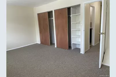 95 Hill Court, Calverton, NY 11933 - Photo 8