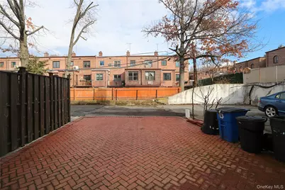 67-47 Kessel Street, Forest Hills, NY 11375 - Photo 18