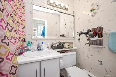 68-57 Cloverdale Boulevard #109, Bayside, NY 11364 - Photo 10