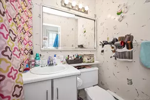 68-57 Cloverdale Blvd, Bayside, NY 11364 - Photo 10