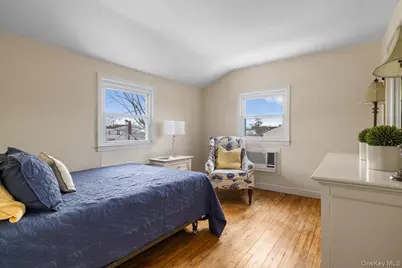 39 Garnet Lane, Plainview, NY 11803 - Photo 20