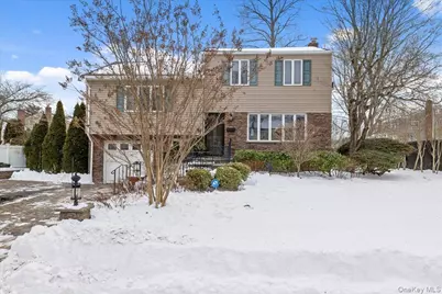 39 Garnet Lane, Plainview, NY 11803 - Photo 1