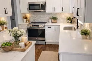 321 Oakford St, West Hempstead, NY 11552 - Photo 2