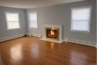 321 Oakford Street, West Hempstead, NY 11552 - Photo 4