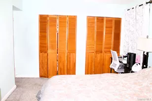 87-30 204th St, Hollis, NY 11423 - Photo 14