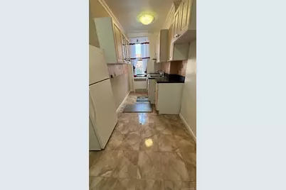 67-35 Yellowstone Boulevard #60, Forest Hills, NY 11375 - Photo 12