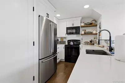 523 W Broadway #A, Long Beach, NY 11561 - Photo 10