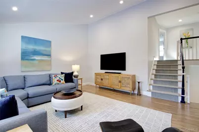 26 Marlin Lane, Port Washington, NY 11050 - Photo 14