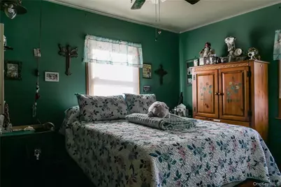 15 Private Road, Medford, NY 11763 - Photo 2