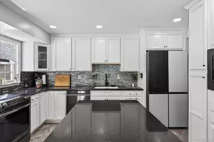 14 Oneil Cir, Monroe, NY 10950 - Photo 12