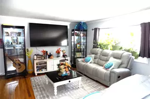 16 Baldwin Dr, Wappingers Falls, NY 12590 - Photo 6