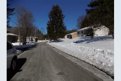 16 Baldwin Drive, Wappingers Falls, NY 12590 - Photo 4