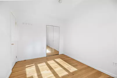 3223 Lucerne Street, Bronx, NY 10465 - Photo 18